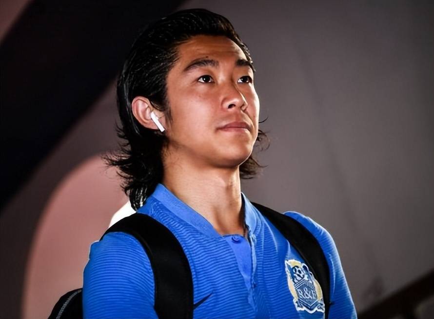 开云网页版-风云突变！波尔图清晨调整名单，意大利杯版图或变，质疑声仍在，阵容厚度经受考验的简单介绍-开云网页版